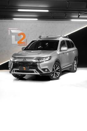MITSUBISHI OUTLANDER 2.0 MIVEC GASOLINA HPE AUTOMÁTICO